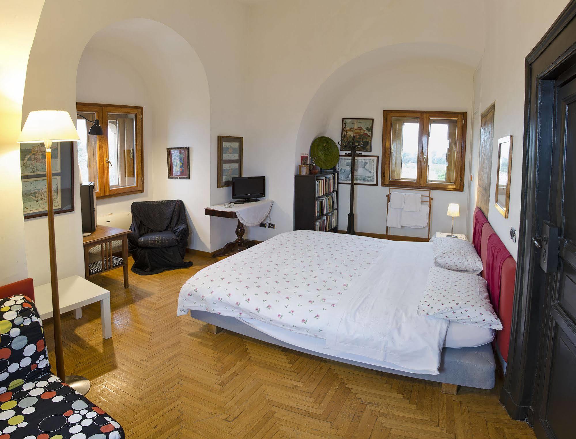 La Torre Di Ro Bed and Breakfast Neapol Zewnętrze zdjęcie